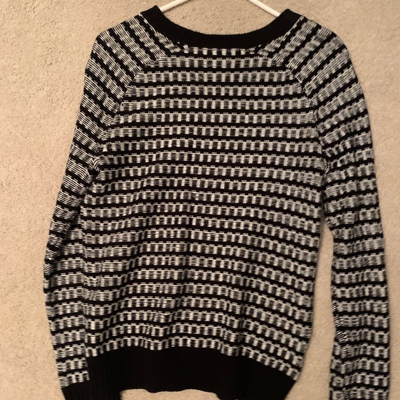 BCBGeneration sweater - Picture 3 of 4